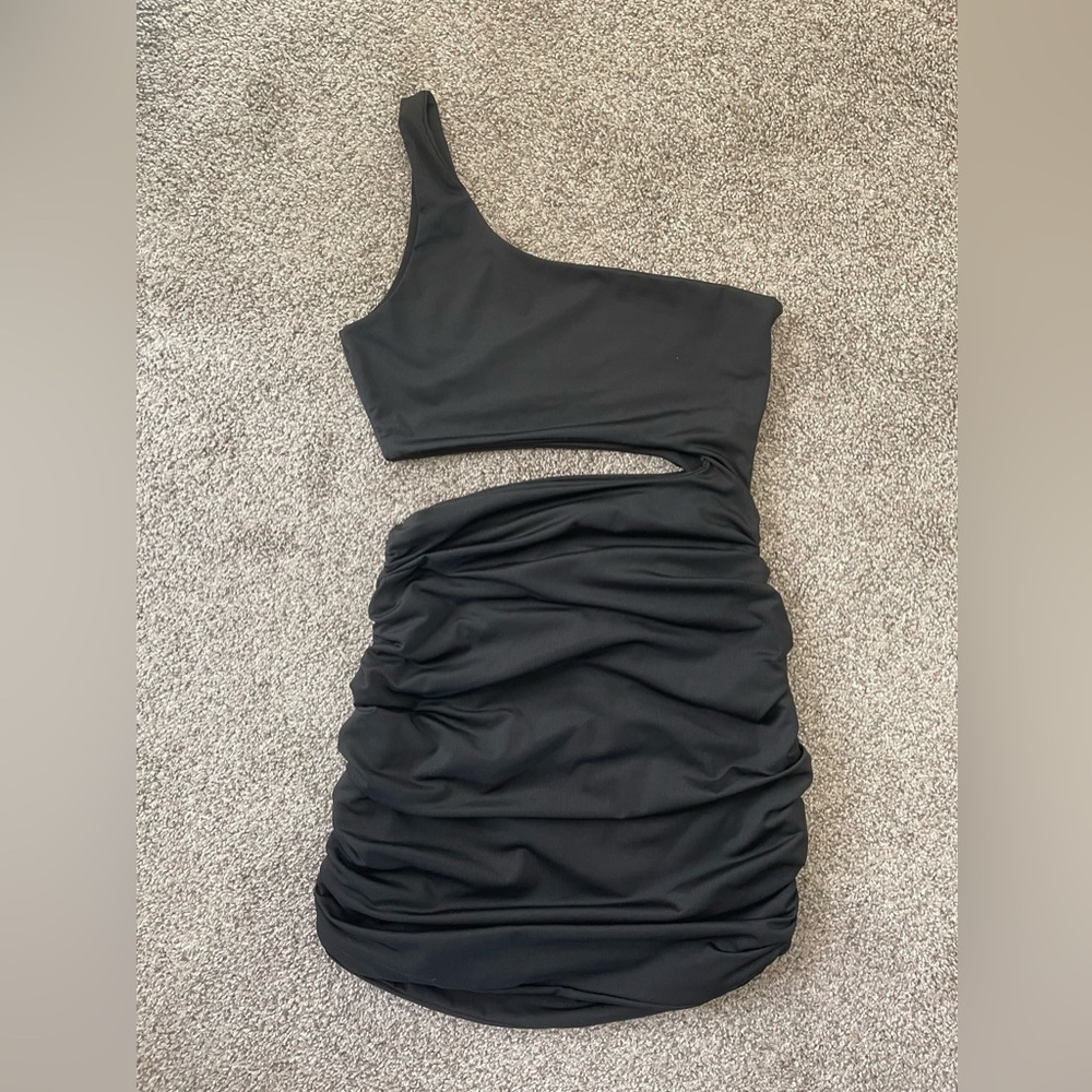 Black one shoulder Dress